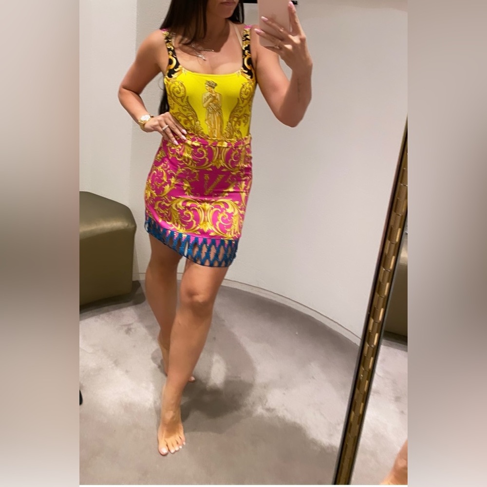 NWT Versace skirt pink gold print